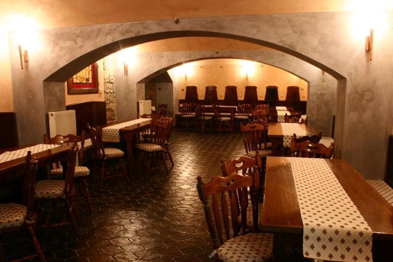 Zlaty Lev Ξενοδοχείο Louny Εξωτερικό φωτογραφία